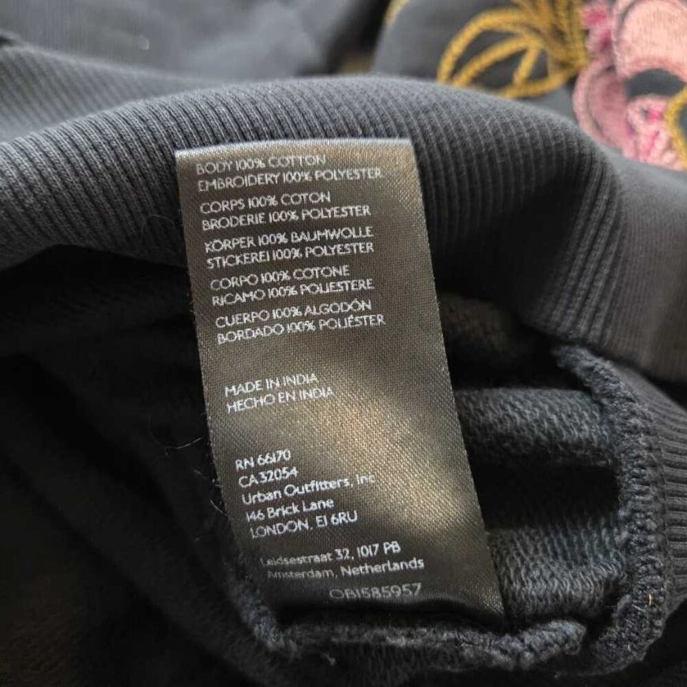 L By Anthropologie embroidered floral sweatshirt sweater in black - Picture 7 of 11
